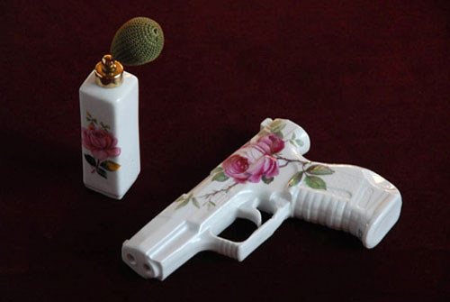 Porcelain Gun And Tea Set