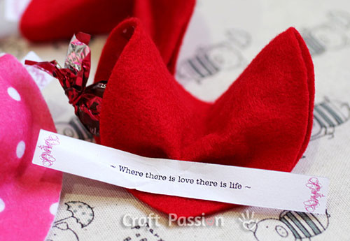 Candy Filled Valentine Felt Fortune Cookies