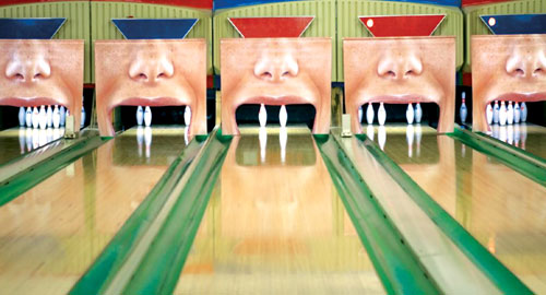 Creative Dentist Ad Placement At A Bowling Alley